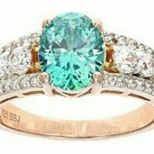 Bella Luce Tourmaline Simulant And White Diamond